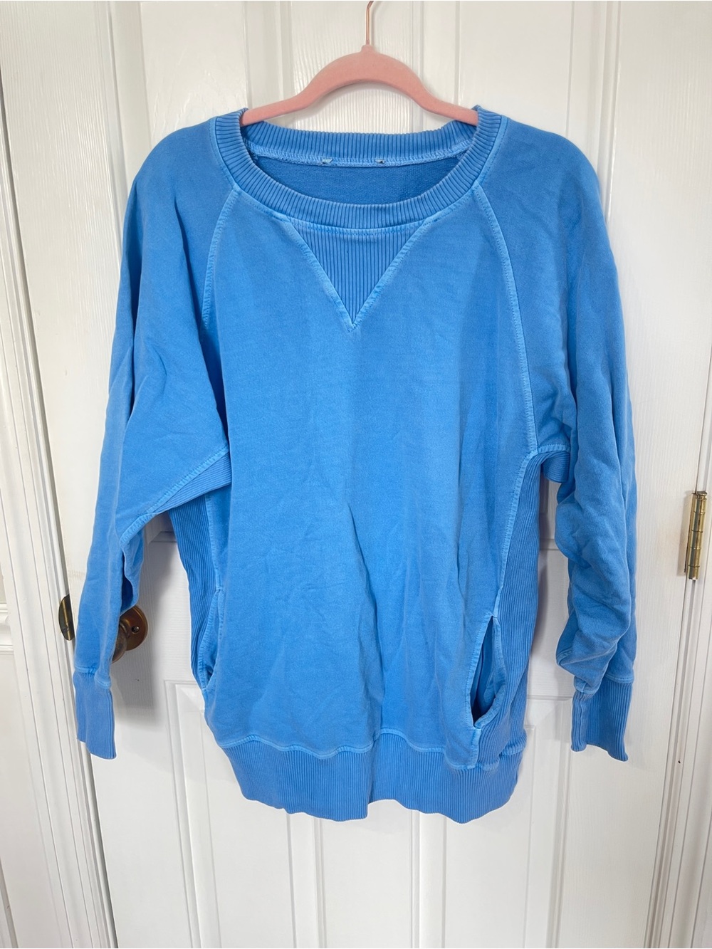 Zenana Pigment Dyed French Terry Crewneck Size Med Pullover Sweatshirt  Pocket - Picture 2 of 8